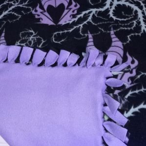 Disney Maleficent fleece no sew blanket handmade